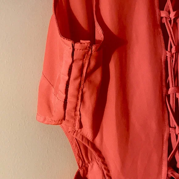 Woman’s Dress - Picture 7 of 15